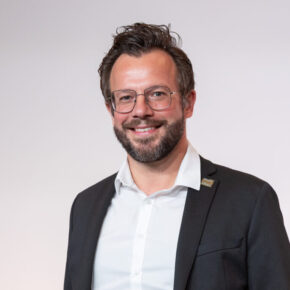 Aufsichtsrat seit 2023​ Kaufmann seit 2017 REWE Märkte und Nahkauf Markt in Pfungstadt, Darmstadt und Griesheim